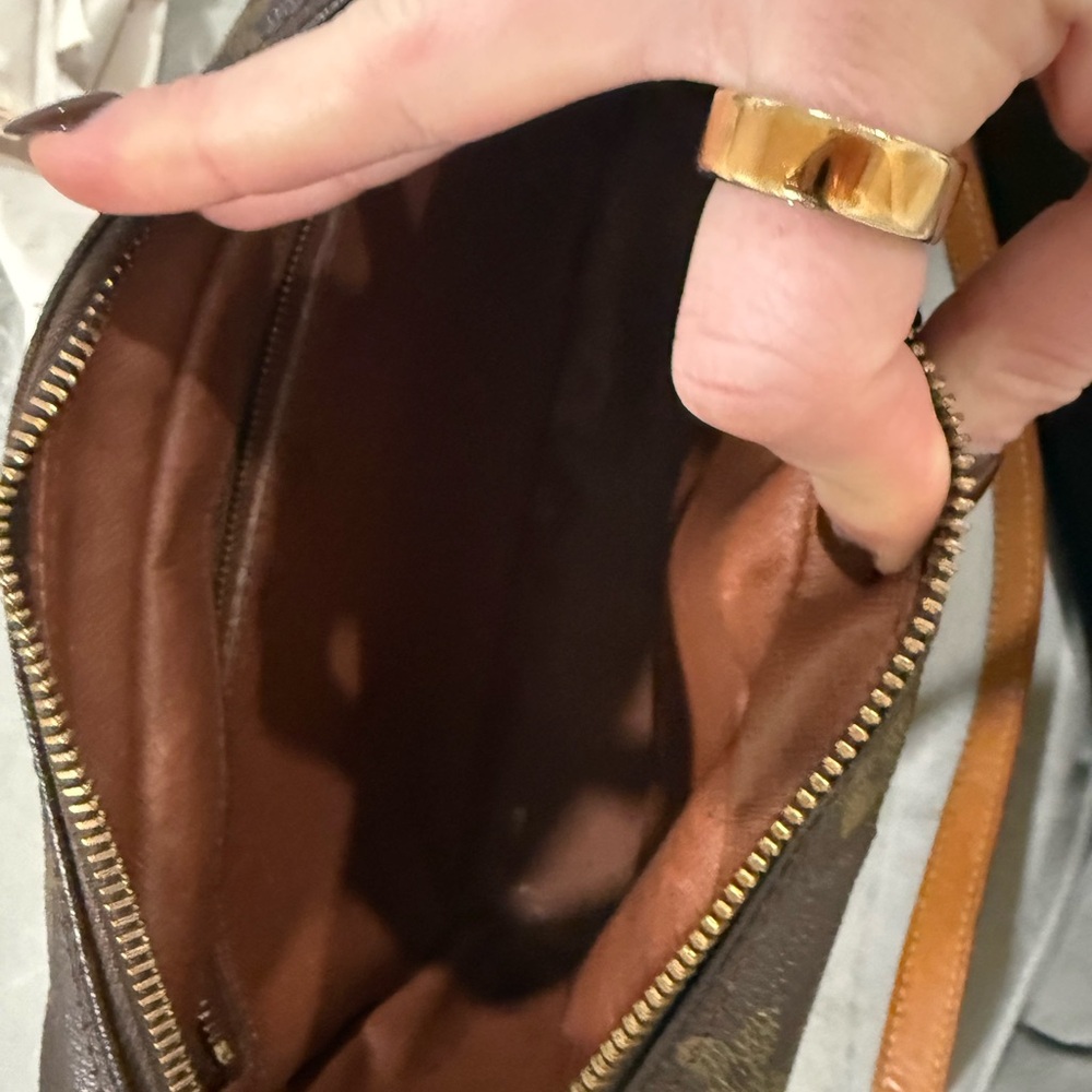 Louis Vuitton Trocadero Crossbody Vintage - Picture 4 of 14